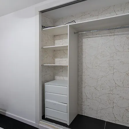 Monko Tower Apartment *